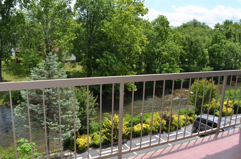 Rivergate Mountain Lodge Pigeon Forge Buitenkant foto